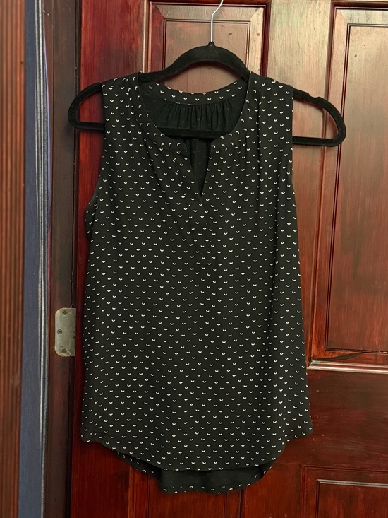 LOFT Tops - Ann Taylor LOFT Black Tank top with White Accents; Dress Shirt/Dressy Tank